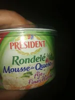 Mousse de queso ajo y finas hierbas