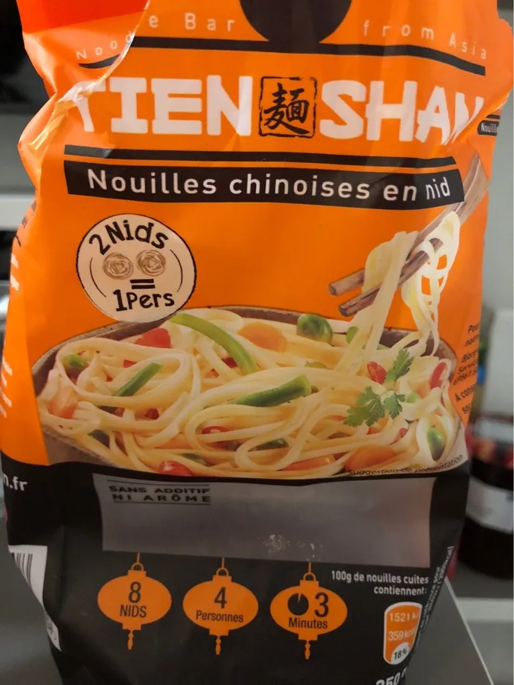 Nouilles chinoises en nid