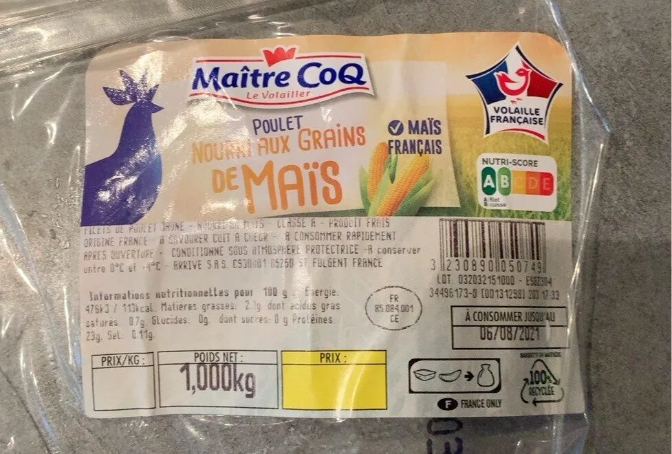 Poulet nourri aux grains de maïs