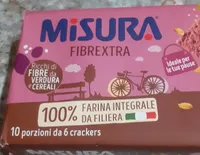 cracker integrali con barbabietola e Carola nera