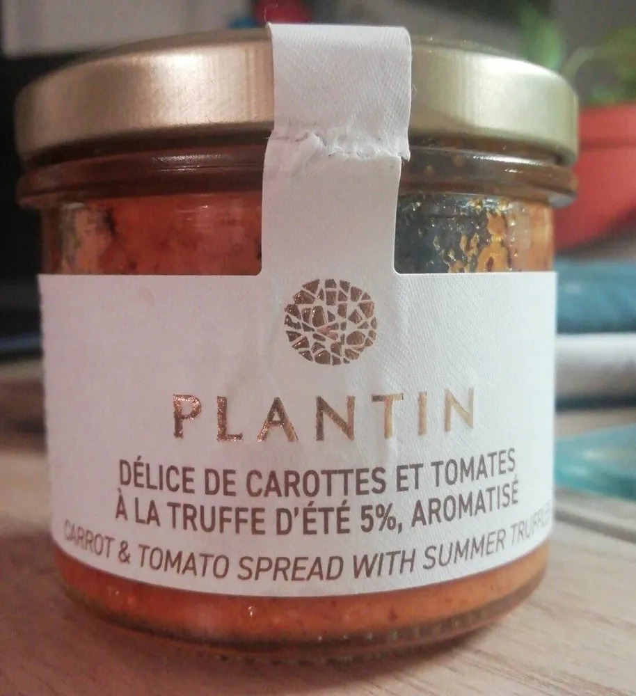 Délices de carottes et tomates à la truffe d'été