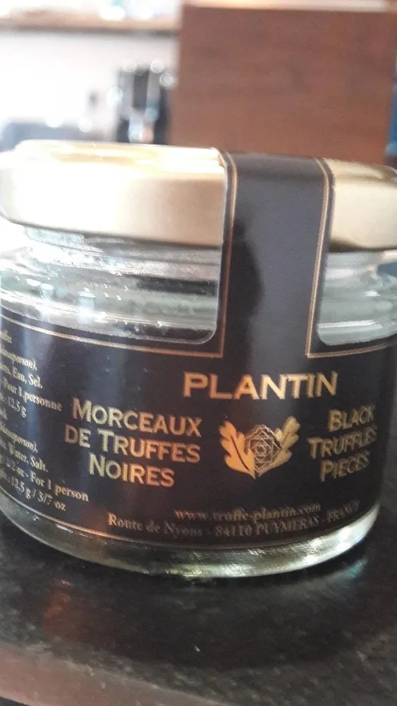 Morceaux de truffes noires