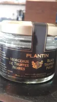 Morceaux de truffes noires
