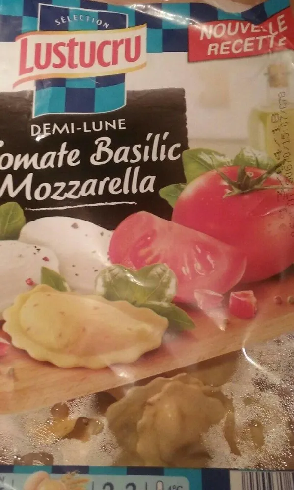 Pates tomate basilic mozzarella