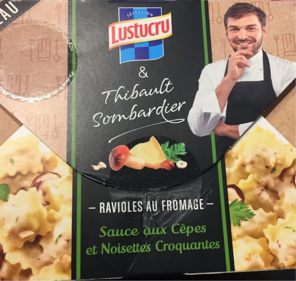 Ravioles au fromage - Sauce aux Cèpes et Noisettes Croquantes