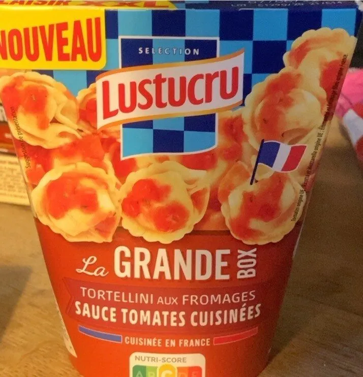 La grande box tortellini aux fromages sauce tomates cuisinées