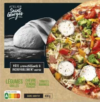 Pizza légumes grillés, chèvre cendré français, tomates marinées