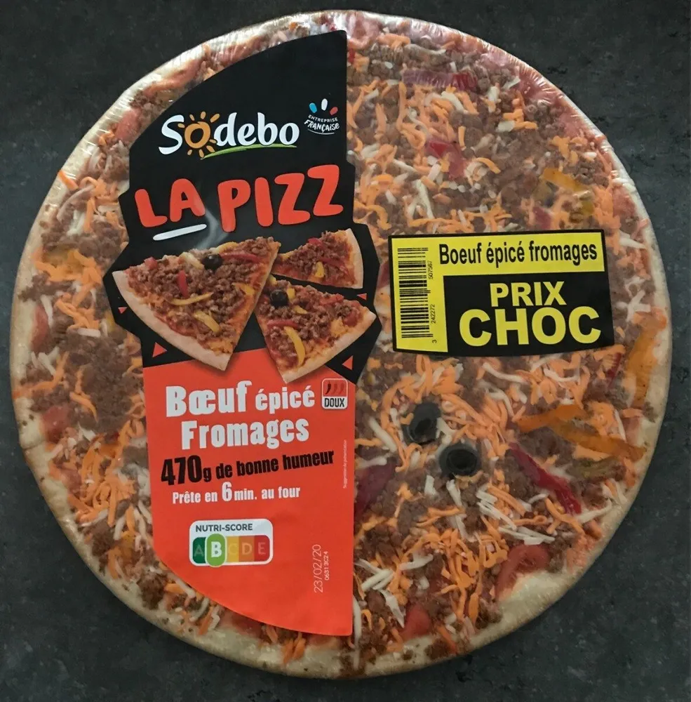 Pizza boeuf épicé fromages