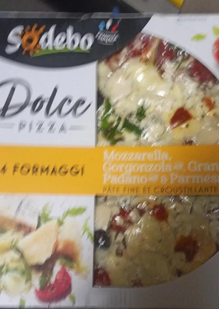 Pizza 4 formagi