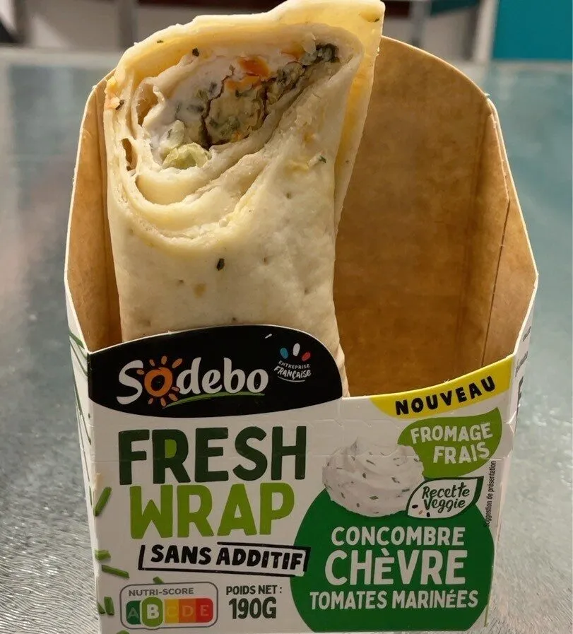 Fresh wrap concombre chèvre tomates marinées