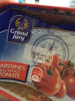 Sardines à la sauce tomate