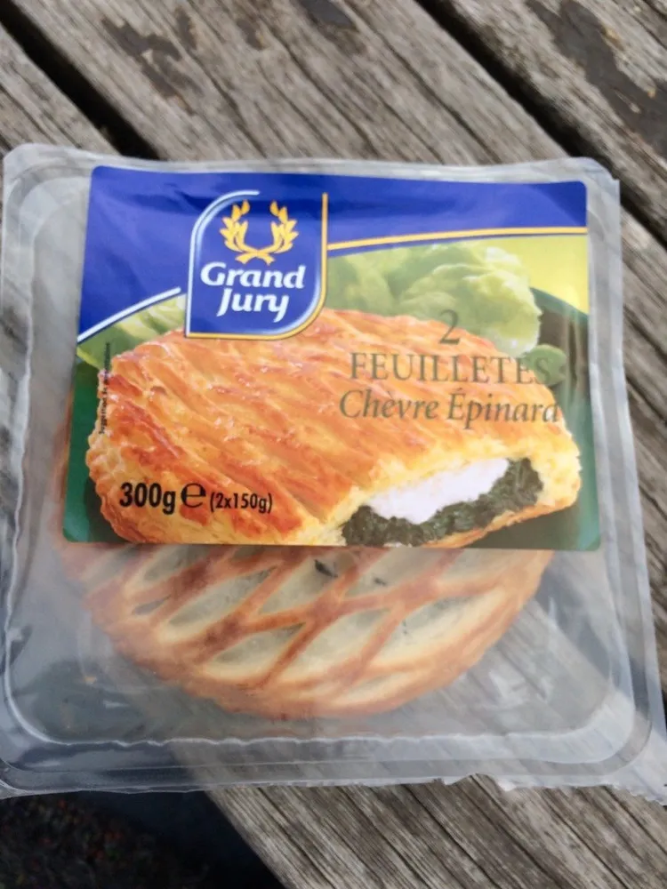 2 feuilletés chevre epinard