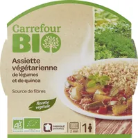 Assiette végétarienne de légumes et de quinoa