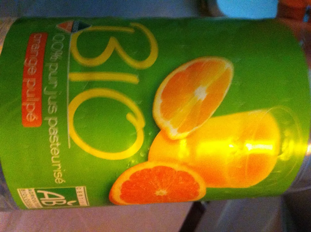 Orange pur jus avec pulpe