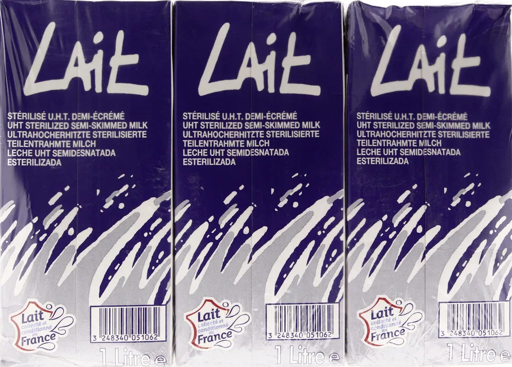 Lait sterilise UHT demi ecreme