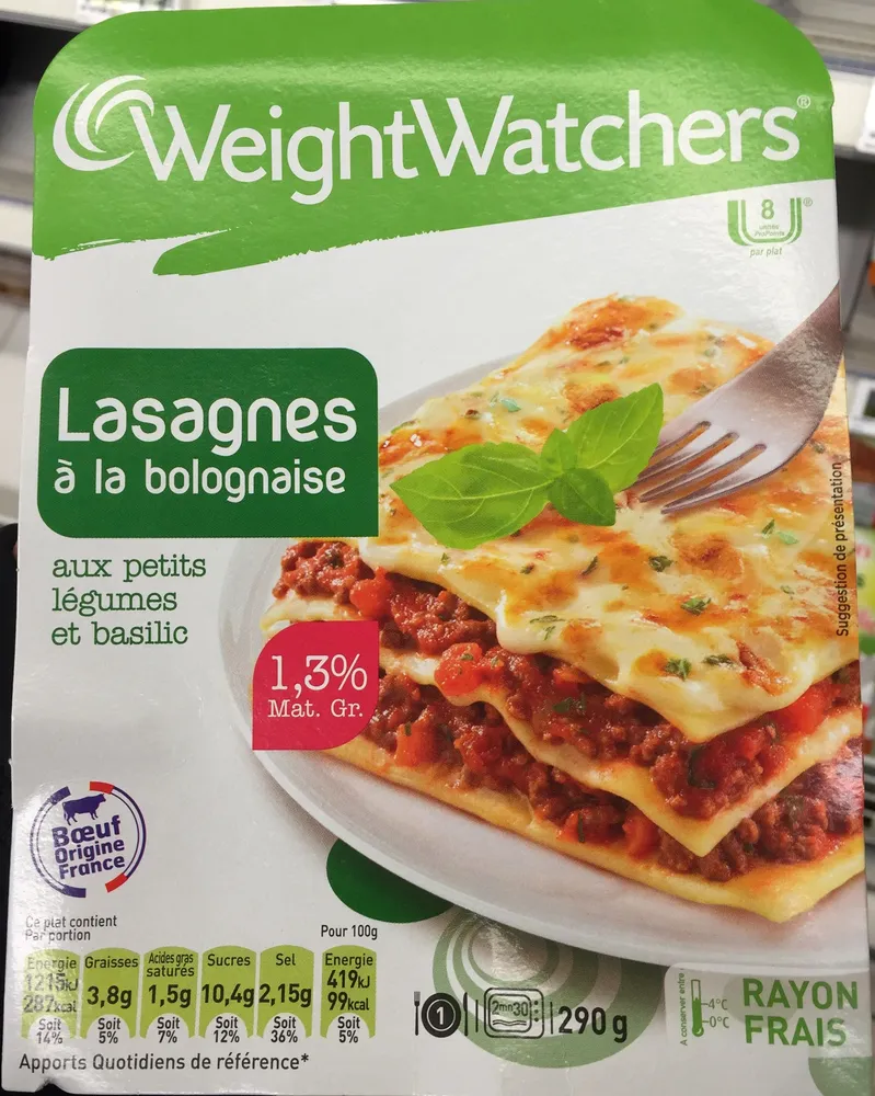 Lasagnes à la bolognaise aux petits légumes et basilic