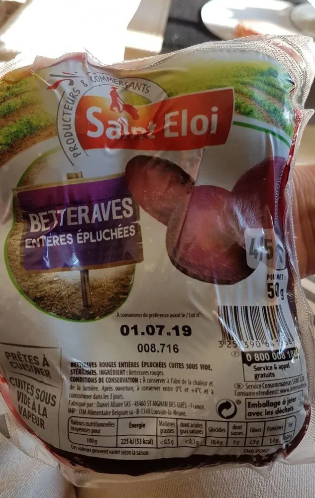 Betterave entières épluchées