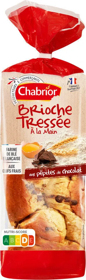 Brioche tressée à la main aux pépites de chocolat