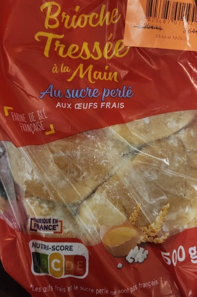 Brioche tressée à la main