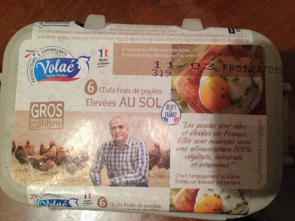 6 oeufs frais calibre gros de poules élevées au sol