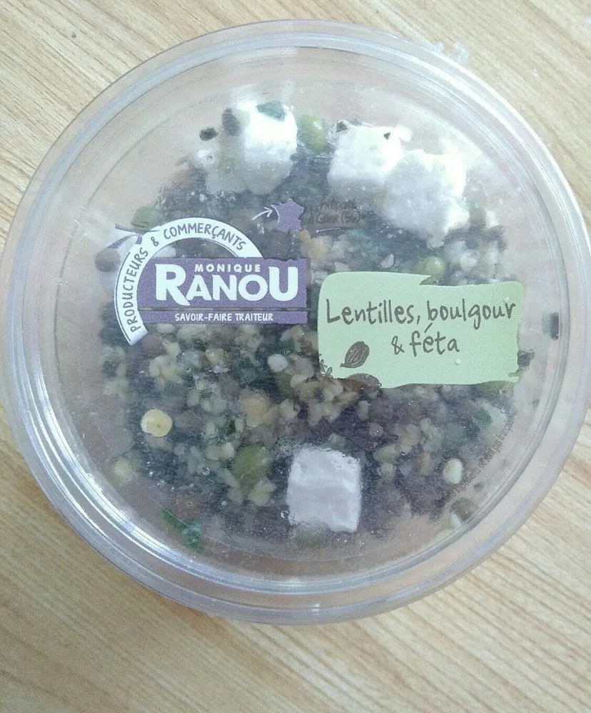 Salade composée lentilles, boulgour et fêta