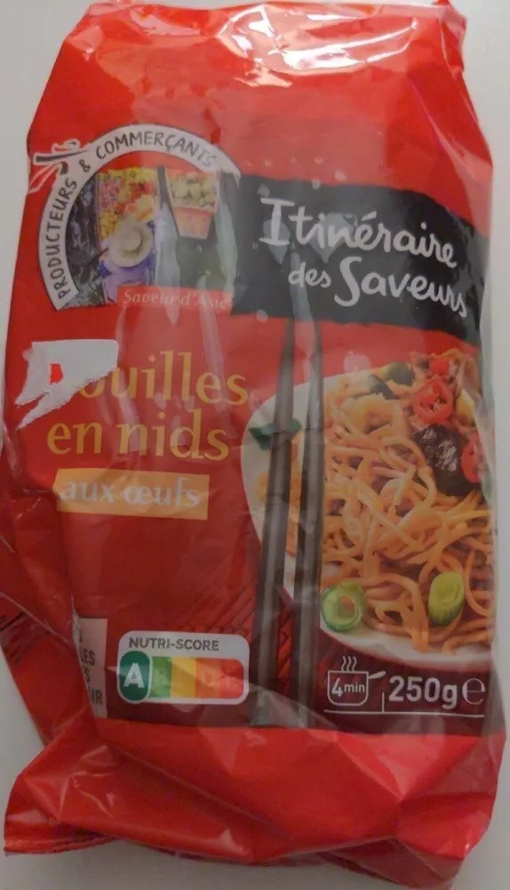 Nouilles en nids aux oeufs