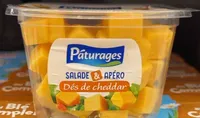 Salade & apéro “Dés de cheddar❞