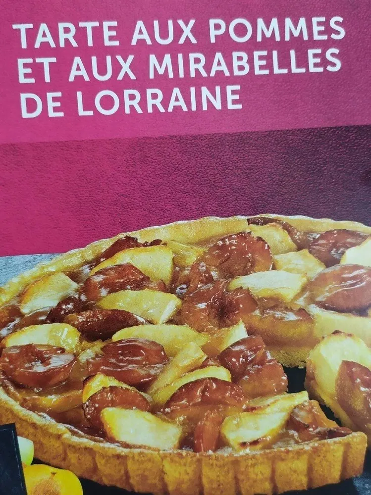 Tarte aux pommes et aux mirabelles de lorraine