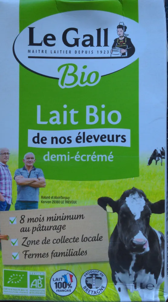 Lait bio de nos éleveurs demi-écrémé