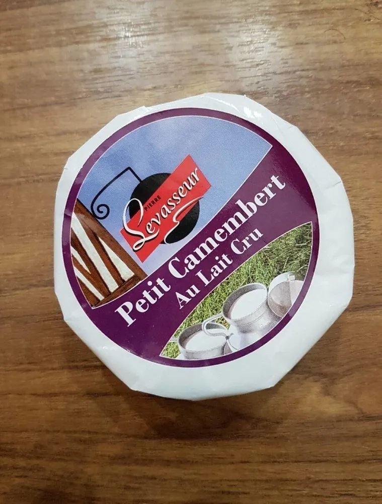 Petit camembert au lait cru