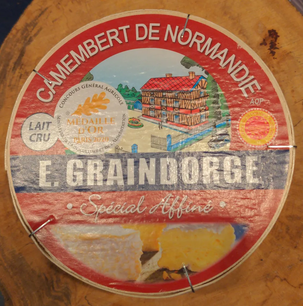 Camembert de Normandie AOP