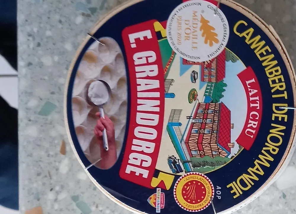 Camembert de normandie