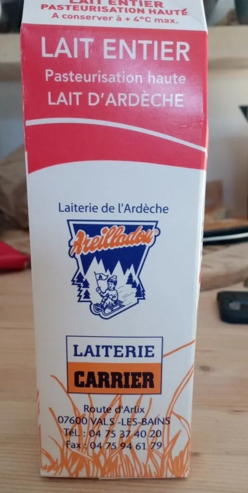 Lait entier pasteurisation haute lait d'Ardèche