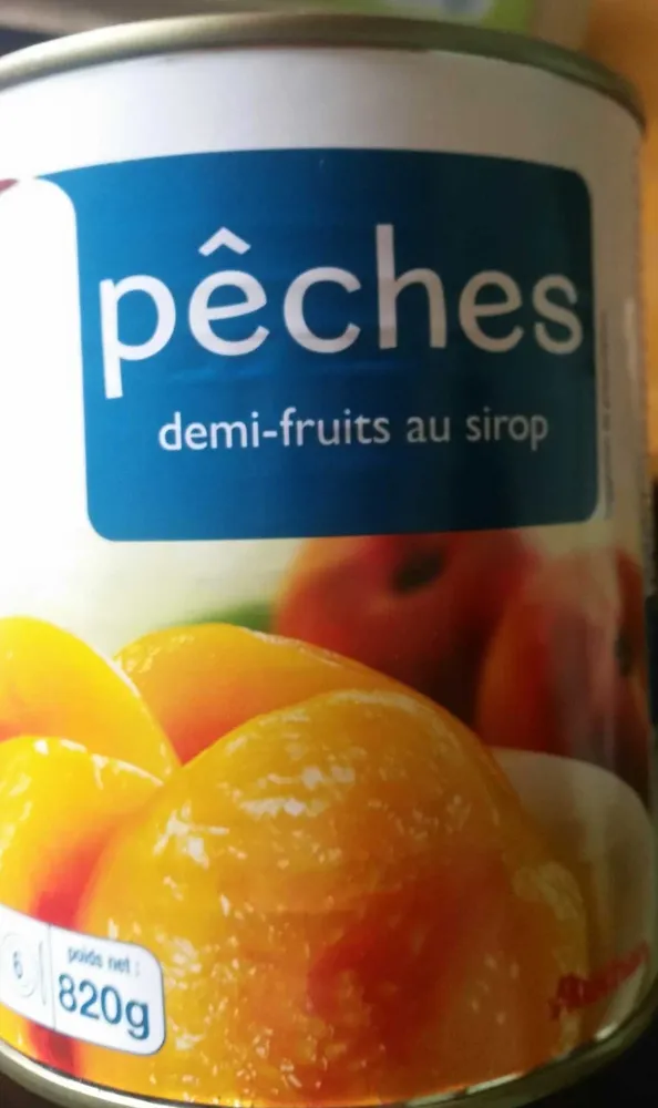 Pêches, demi-fruits au sirop