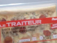 Tarte carrée au jambon et aux tomates cerise