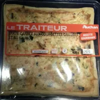Tarte carrée aux courgettes grillées et au saumon