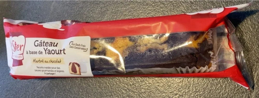 Gâteau à base de yaourt marbré au chocolat