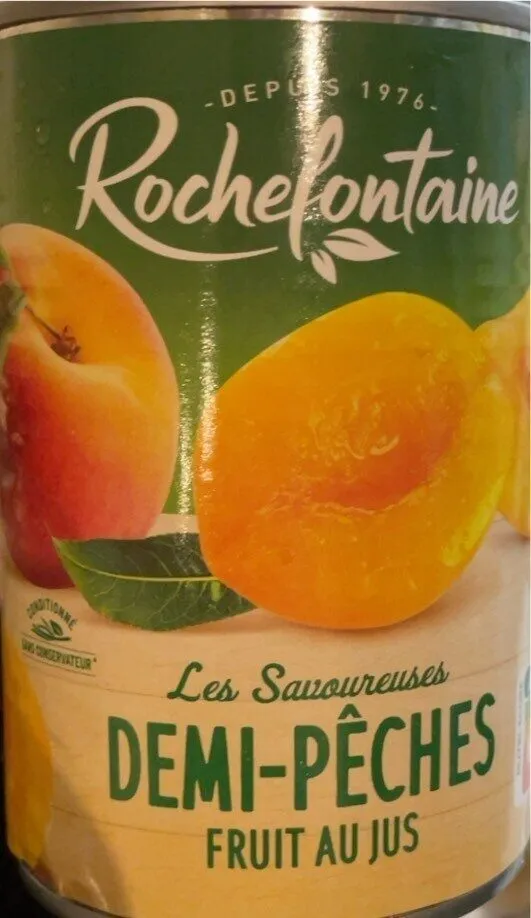 Demi pêche fruit au sirop