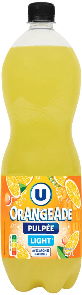 Boisson gazéifiée au jus d'orange pulpé à base de concentré avec édulcorant 1,5L