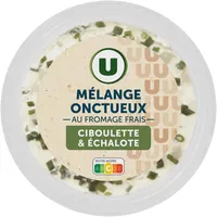 Tartinable à base de fromage frais et de yaourt grec avec cibouletteet échalottes