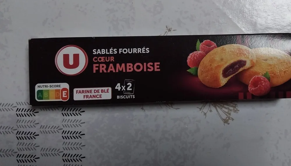 Biscuits Sablés fourrés coeur framboise, 100g