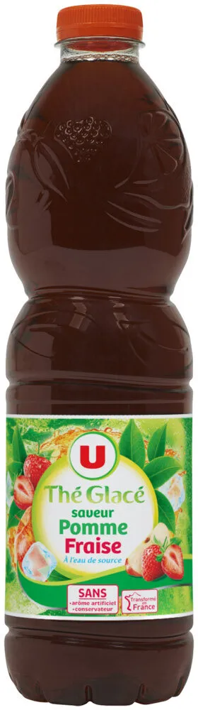 Boisson au thé glacé saveur pomme  fraise