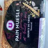 Pain muesli aux graines et fruits secs