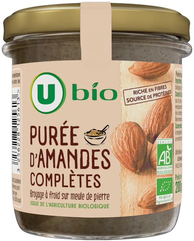 Purée d'amandes complètes