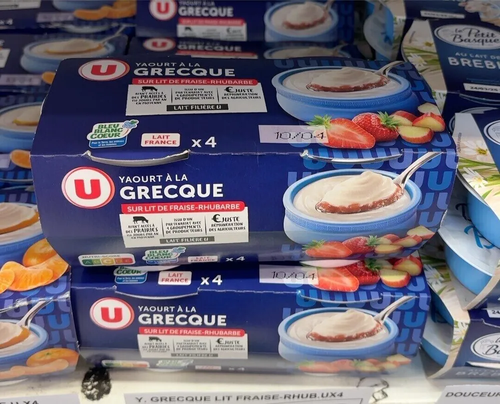 Yaourt à la Grecque sur lit de fraise rhubarbe - 4x150g