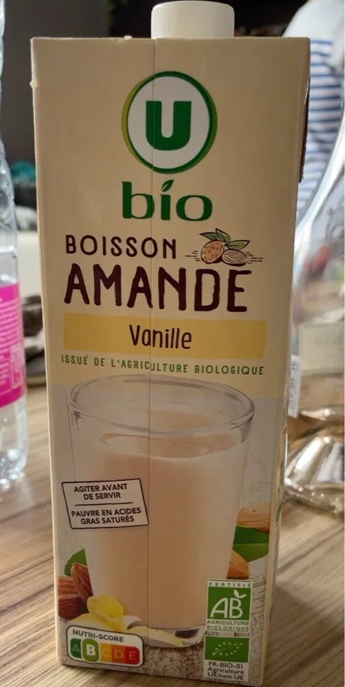 Boisson végétale amande saveur vanille brique 1 litre
