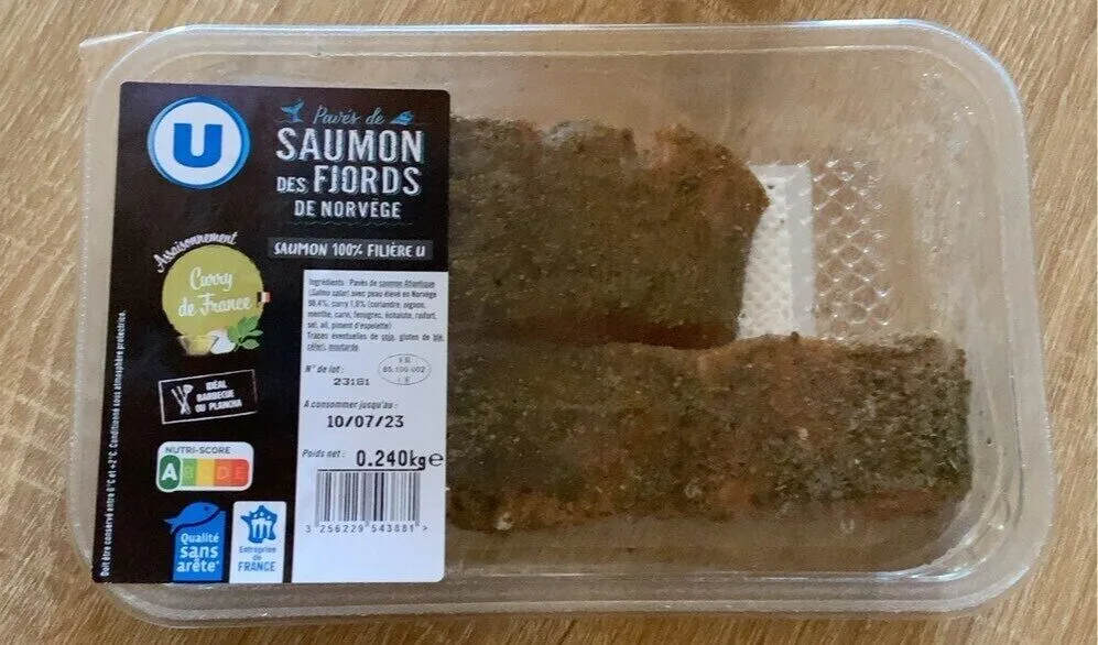 Pavé de saumon avec topping curry, 2 pièces, transformé en France, barquette, 240g