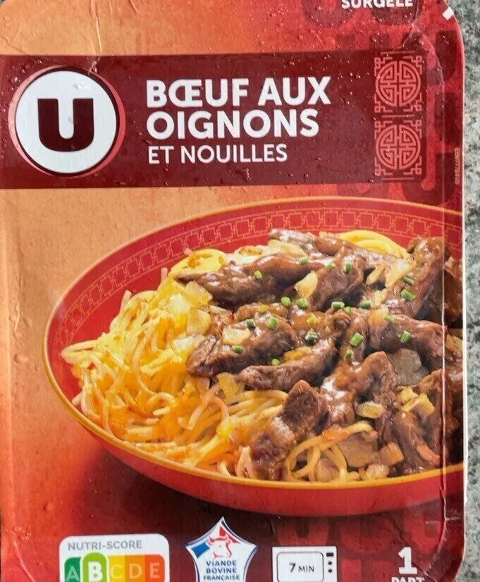 Boeuf aux oignons et nouilles