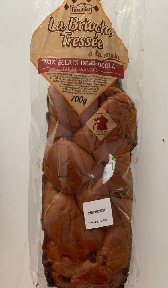 Brioche tressee a la main