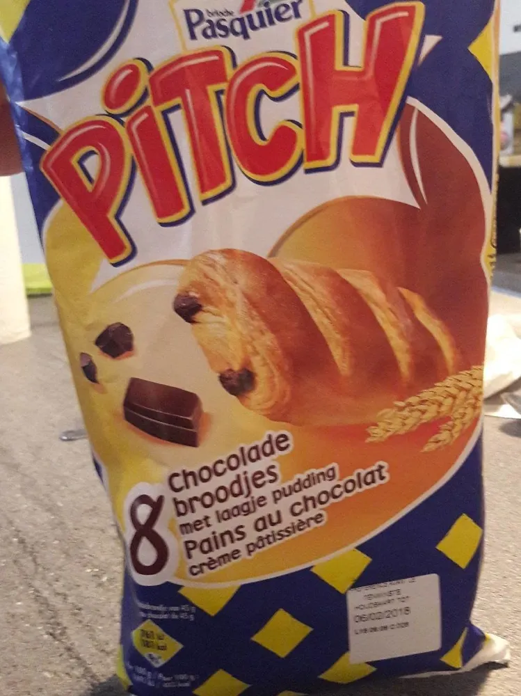 Pain au chocolat crème pâtissière